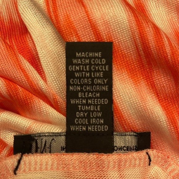 INC International Concepts top - L - Picture 4 of 5